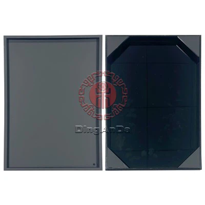 Zdjęcie przedstawia model marki